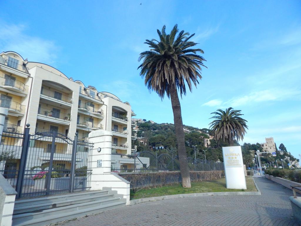 Residence La Perla Finale Ligure Esterno foto